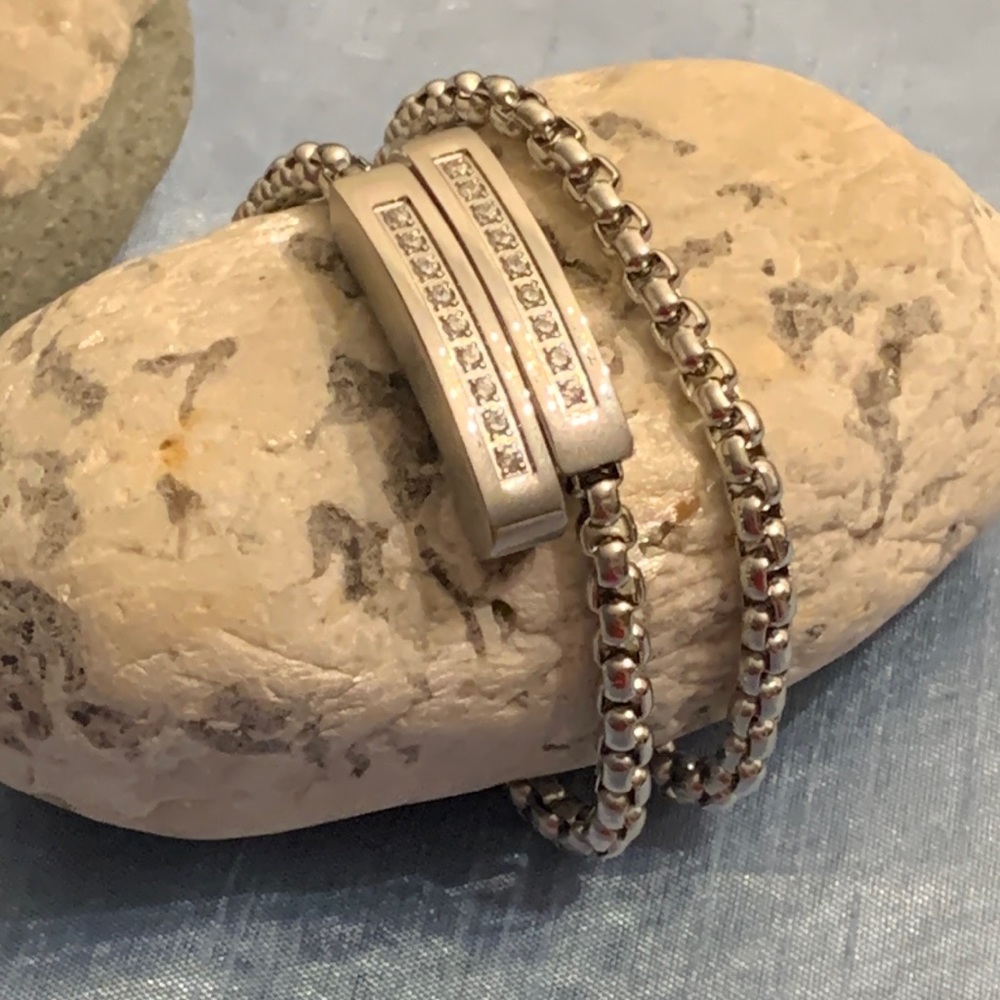 Tocara Pat Diami Stainless Steel Bracelet: approx 7.25” (adjustable)